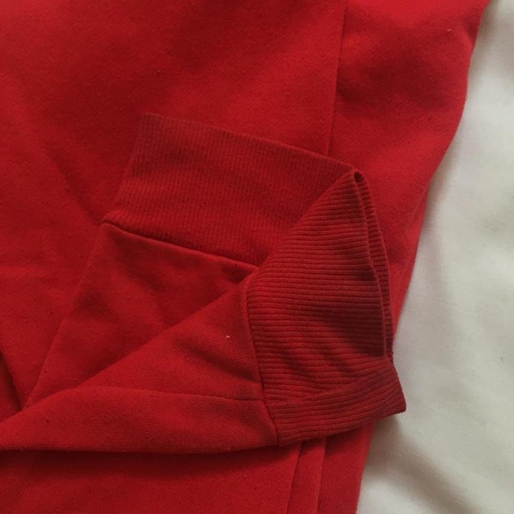 Red zip up hoodie long sleeve sweater - Picture 3 of 4